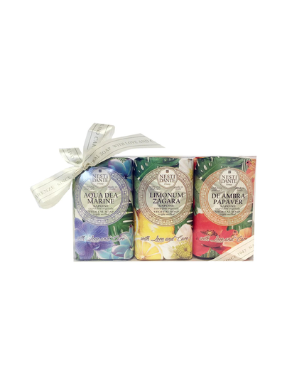 With love and care -lahjapakkaus 3 x 250 g